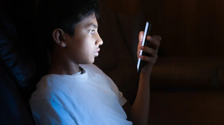 Kebangkitan Tren "Digital Detox": Gerakan Anak Muda Membatasi Waktu Layar