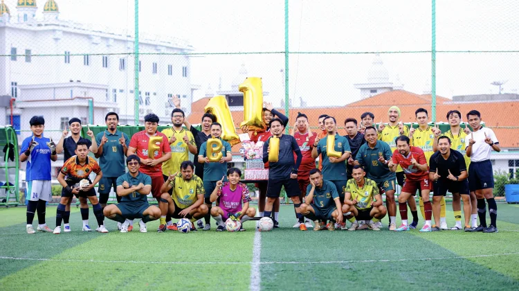 FBI Lampung 11 Tahun, Satukan Hobi Sepatu Original