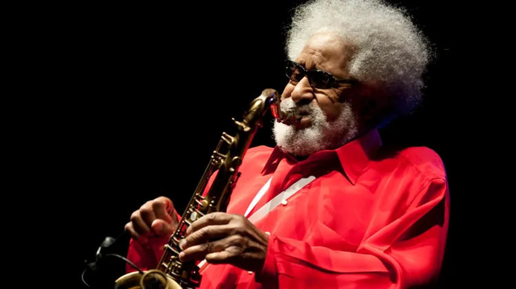 Legenda Saksofon Jazz Sonny Rollins Tutup Usia
