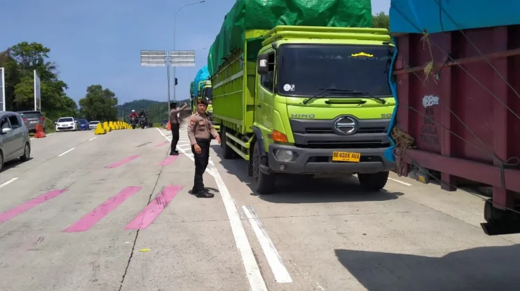 Polres Lampung Selatan Terapkan Delay System di Buffer Zone, Urai Antrean Truk
