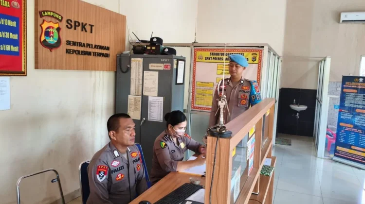 Polres Lampung Utara Lakukan Pengawasan dan Pengecekan Personel Piket Fungsi