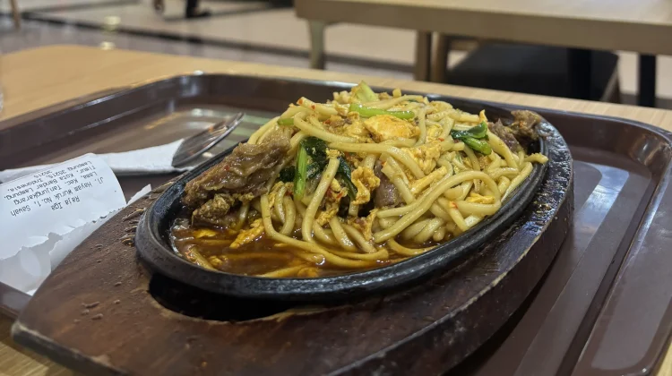 Mie Khodon, Kuliner Legendaris Lampung yang Tetap Digemari