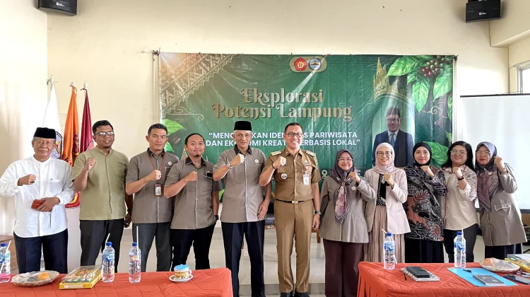 Kepala Dinas Pariwisata Ekonomi Kreatif Lampung Isi Kuliah Umum di UTB