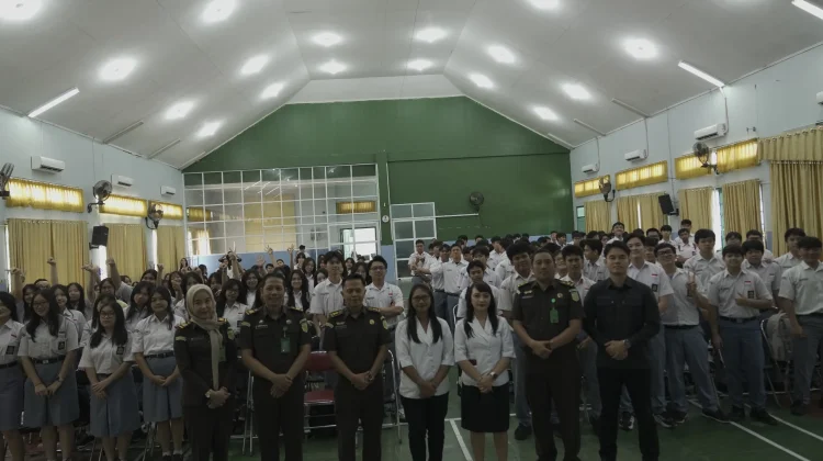 Kejati Lampung Edukasi Siswa SMA Xaverius Soal Hukum dan Kebangsaan