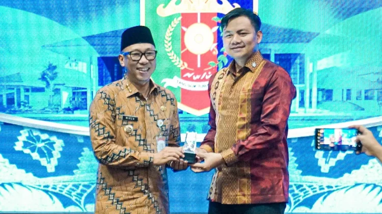 Gubernur Gandeng PTPN IV Benahi Tata Kelola Sawit untuk Tingkatkan Produktivitas
