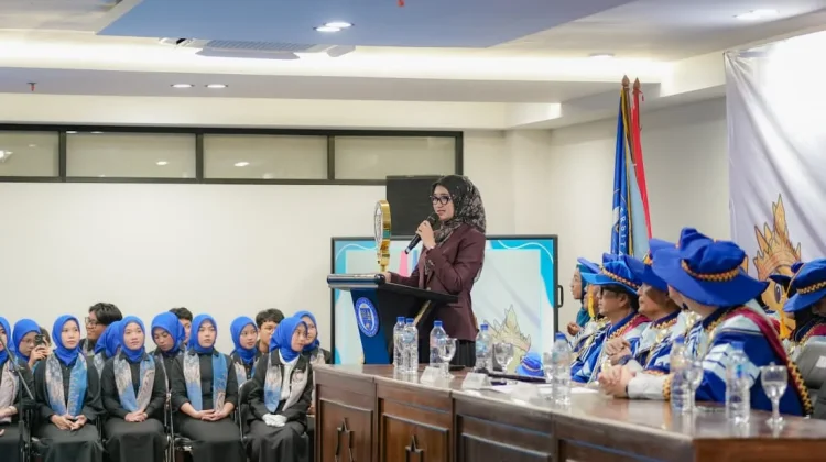Wagub Lampung Ajak Wisudawan Jadi Penggerak Pembangunan Desa