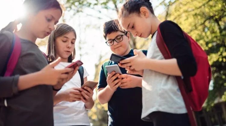 Cara Membuat Jadwal agar Tetap Aktif dan Tidak Kecanduan Gadget saat Libur Sekolah