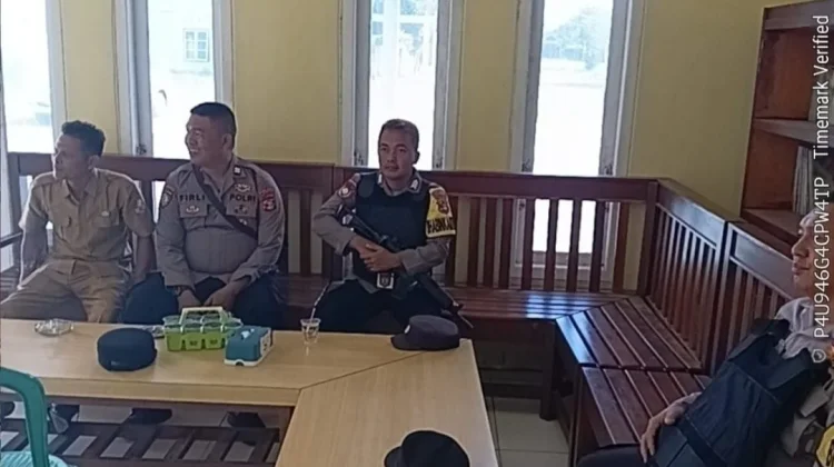 Patroli QR Janji Jaga Polsek Tumijajar Perkuat Keamanan di Wilayah Daya Asri