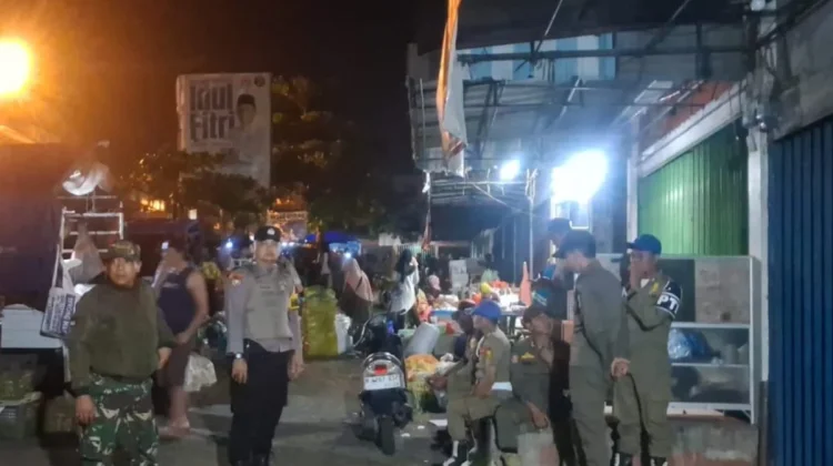 Polsek Talang Padang Kawal Penataan Pasar Gisting
