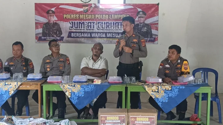 Jumat Curhat Polres Mesuji Serap Aspirasi Warga Desa