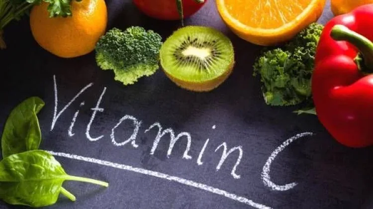 8 Makanan Terbaik yang Kaya Vitamin C untuk Menjaga Kesehatan Tubuh