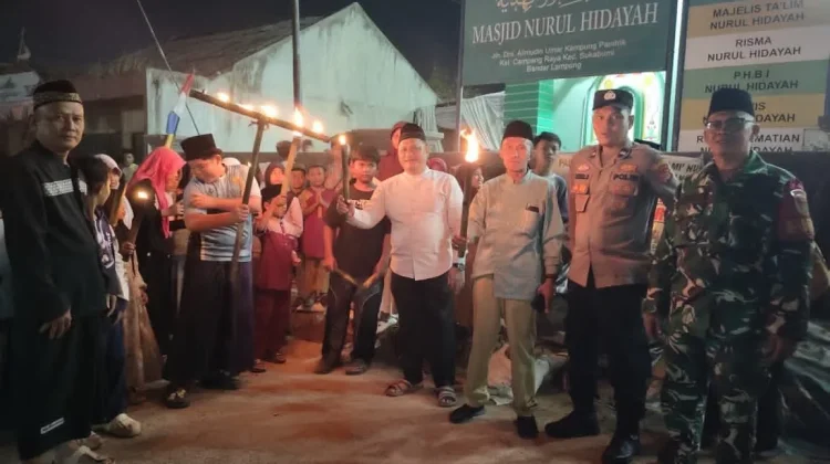 TNI-Polri Amankan Pawai Obor 1 Muharram di Sukabumi Bandar Lampung
