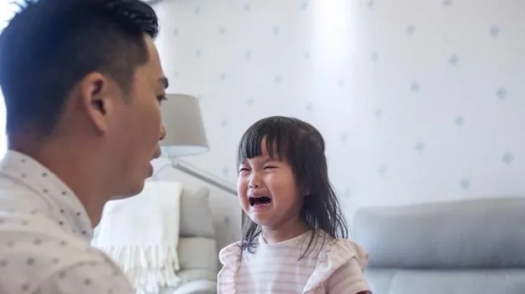 Anak Sering Membantah? Ini 7 Penyebab yang Jarang Disadari Orang Tua