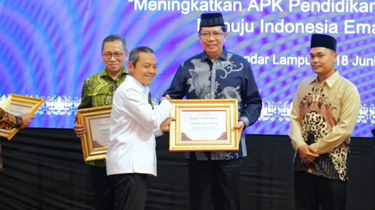 UIN RIL Raih Penghargaan Kampus Hijau Inklusif Berbasis Digital