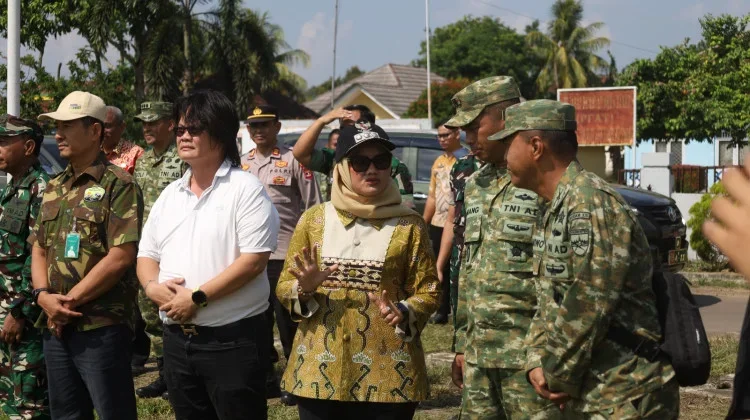 Bupati Lampung Timur Dampingi Pangdam XXI/Radin Inten Tinjau Pembangunan TNWK