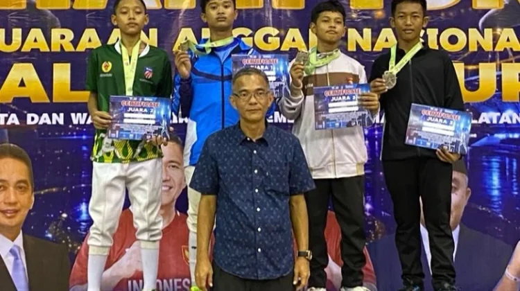 Atlet Anggar Lampung Raih Emas Jelang PON