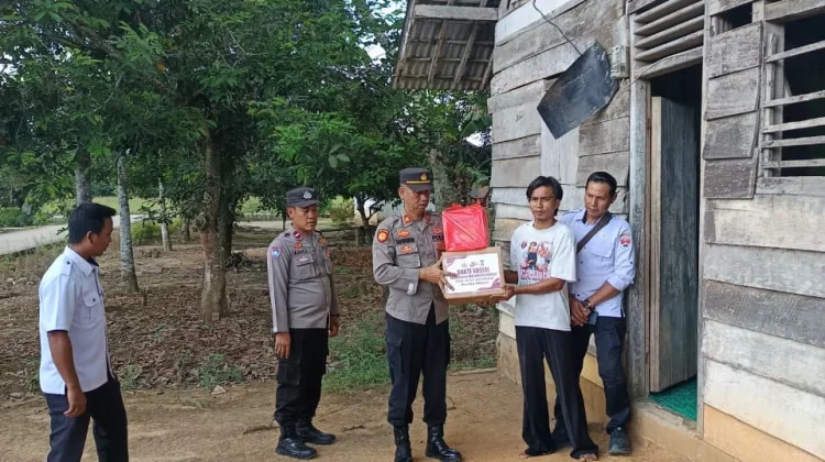 Polri Serap Aspirasi Warga lewat Penyaluran Sembako