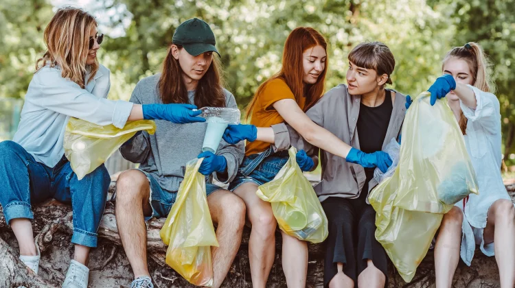 Tren Gen Z Makin Peduli Lingkungan, Gaya Hidup Ramah Bumi Semakin Populer