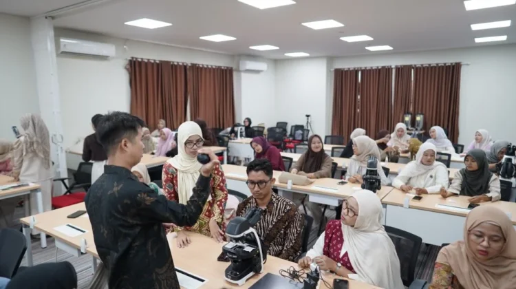ST UIN RIL Gelar Workshop Perawatan Mikroskop Diikuti sejumlah Instansi