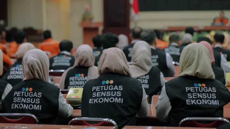 Gubernur Lampung Minta Petugas Sensus Ekonomi Layani Warga dengan Ramah