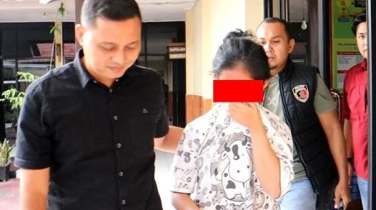 ART di Pringsewu Gasak Emas Antam, Perhiasan dan ATM Majikan