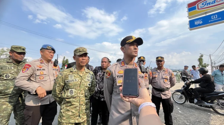 Antusiasme Warga Tinggi, Pengamanan Kunjungan Jokowi di Pringsewu Terkendali