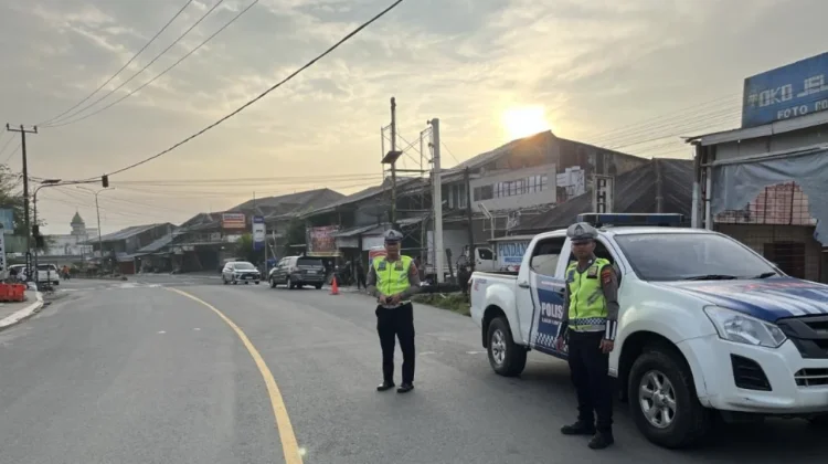 Satuan Lantas Polres Lampung Barat Gelar Strong Point Pagi