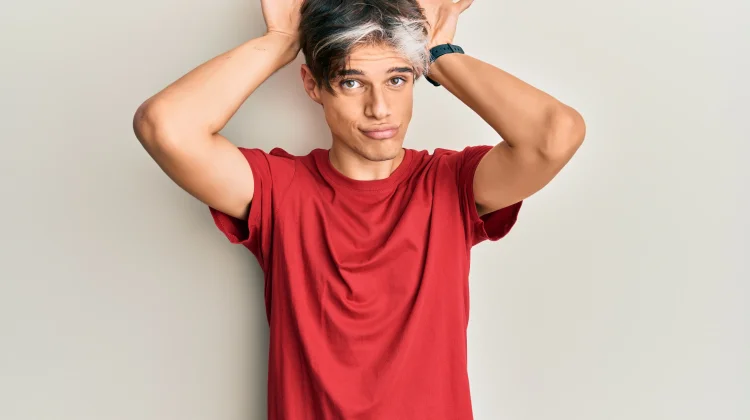 Belum 30 Tahun Tapi Sudah Beruban? Ini Penyebab Rambut Memutih Lebih Cepat
