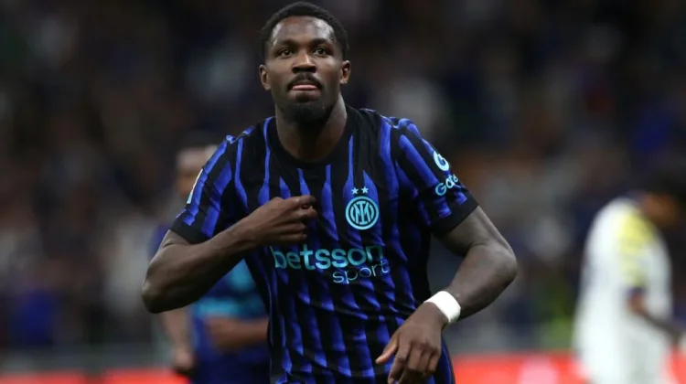 Cedera Otot, Thuram Absen Lawan Swedia