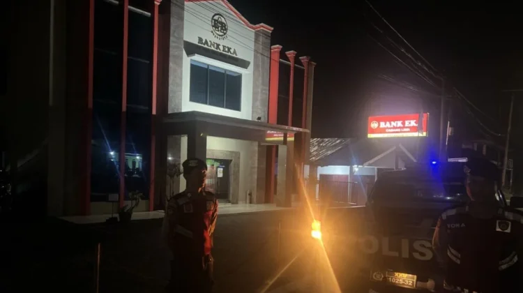 Tekan Potensi Kriminalitas, Polres Lampung Barat Patroli di Objek Vital