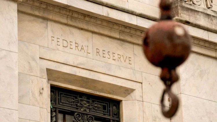 Mahkamah Agung AS Tolak Upaya Trump Pecat Pejabat The Fed