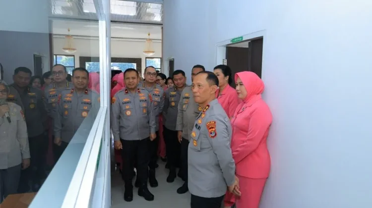 Kapolda Lampung Resmikan Klinik Tantya Sudhirajati Polresta Bandar Lampung
