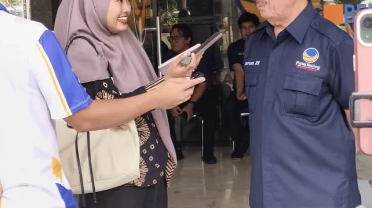 NasDem Lampung Gelar Cukur Rambut Gratis Setiap Jumat