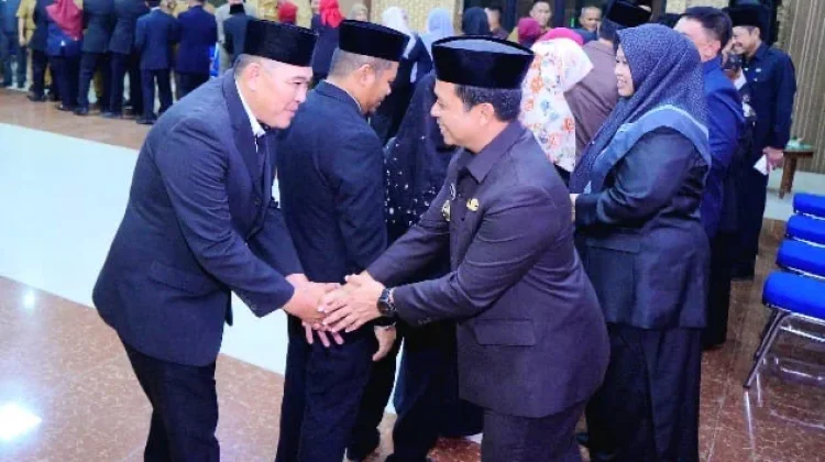 Bupati Pringsewu Lantik 36 Pejabat, Tekankan Integritas, Inovasi, dan Kolaborasi