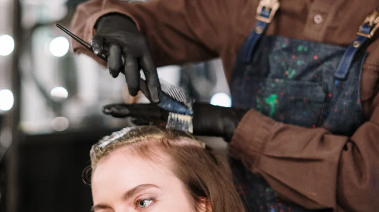 Mewarnai Rambut yang Sehat