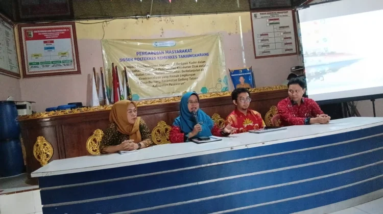 Poltekkes Tanjungkarang Latih Kader Cegah Stroke
