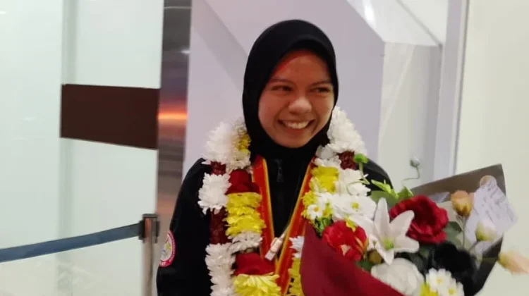 Berangkat Mandiri, Aurel Raih Perak Karate Asia Tenggara