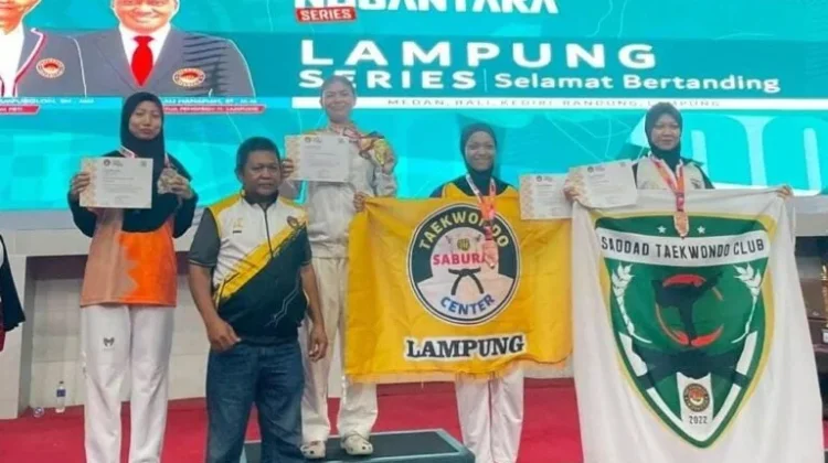 Mahasiswa Unila Raih Perak di Kejuaraan Taekwondo Internasional
