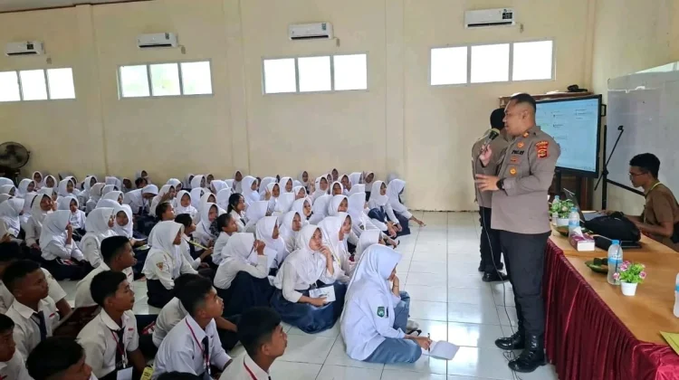 Polisi Mesuji Kampanyekan Anti Bullying saat MPLS