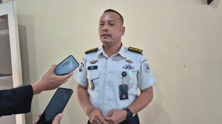 Lapas Kelas I Bandar Lampung Musnahkan Puluhan Barang Sitaan Hasil Razia Rutin