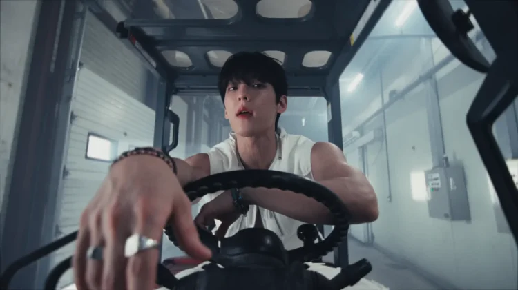 Lee Min Hyuk BTOB Resmi Comeback lewat Single Album "TEMPERATURE"