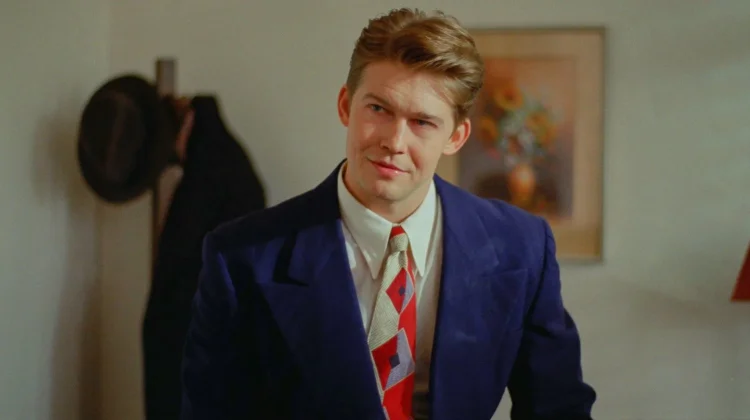 Joe Alwyn Dikabarkan Sedang dalam Pembicaraan untuk Film Baru Brady Corbet