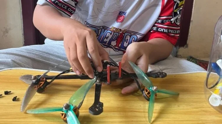 Mahasiswa Unila Ciptakan Drone Kumbang untuk Deteksi Hama Kopi