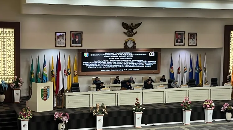 Fraksi DPRD Lampung Sampaikan Pandangan Umum atas Raperda APBD 2025