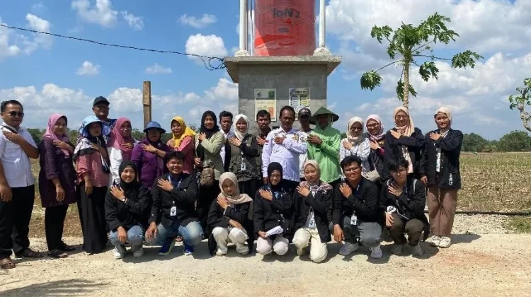Sumur Bor Perkuat Ketahanan Air Pertanian Desa Badransari Lampung