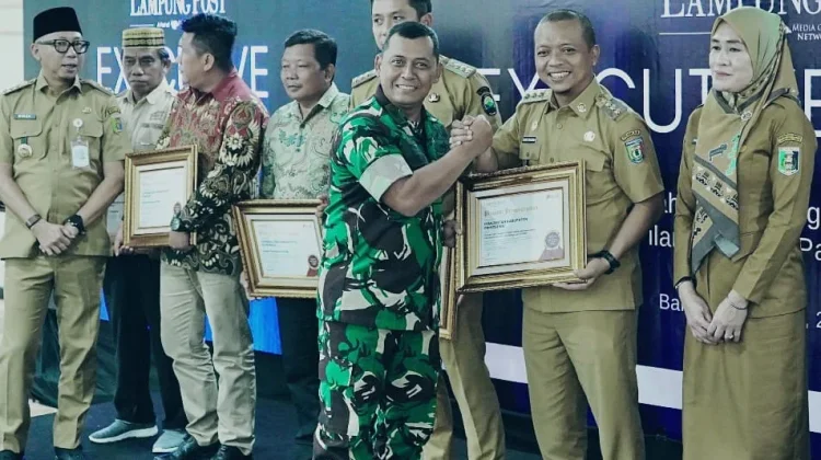 Pemkab Pringsewu Sabet Penghargaan Pemda Terbaik Percepatan Pembentukan KDKMP