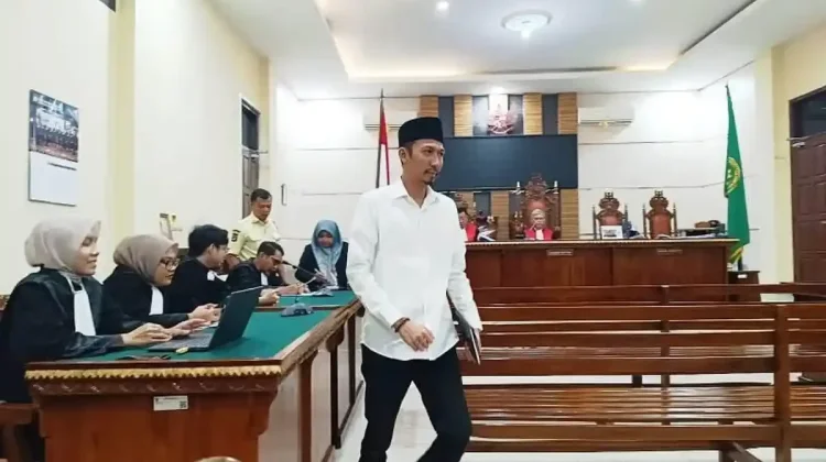 Terdakwa Kasus SPAM Pesawaran Adal Linardo Divonis 4 Tahun 6 Bulan ...
