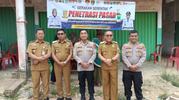 Polres Mesuji Kawal Penyaluran Beras Murah Bulog