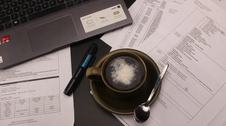 Fenomena Micro-Caffeine Break: Gaya Baru Gen Z Jaga Fokus Kerja