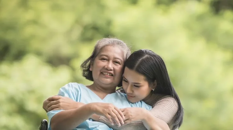 Kesepian pada Lansia Bisa Berdampak Serius bagi Kesehatan, Ini Cara Mencegahnya